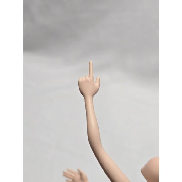 Winx Club Musa Doll Charmix Mattel- Nude- Rare- Mark On Leg - Picture 10 of 13